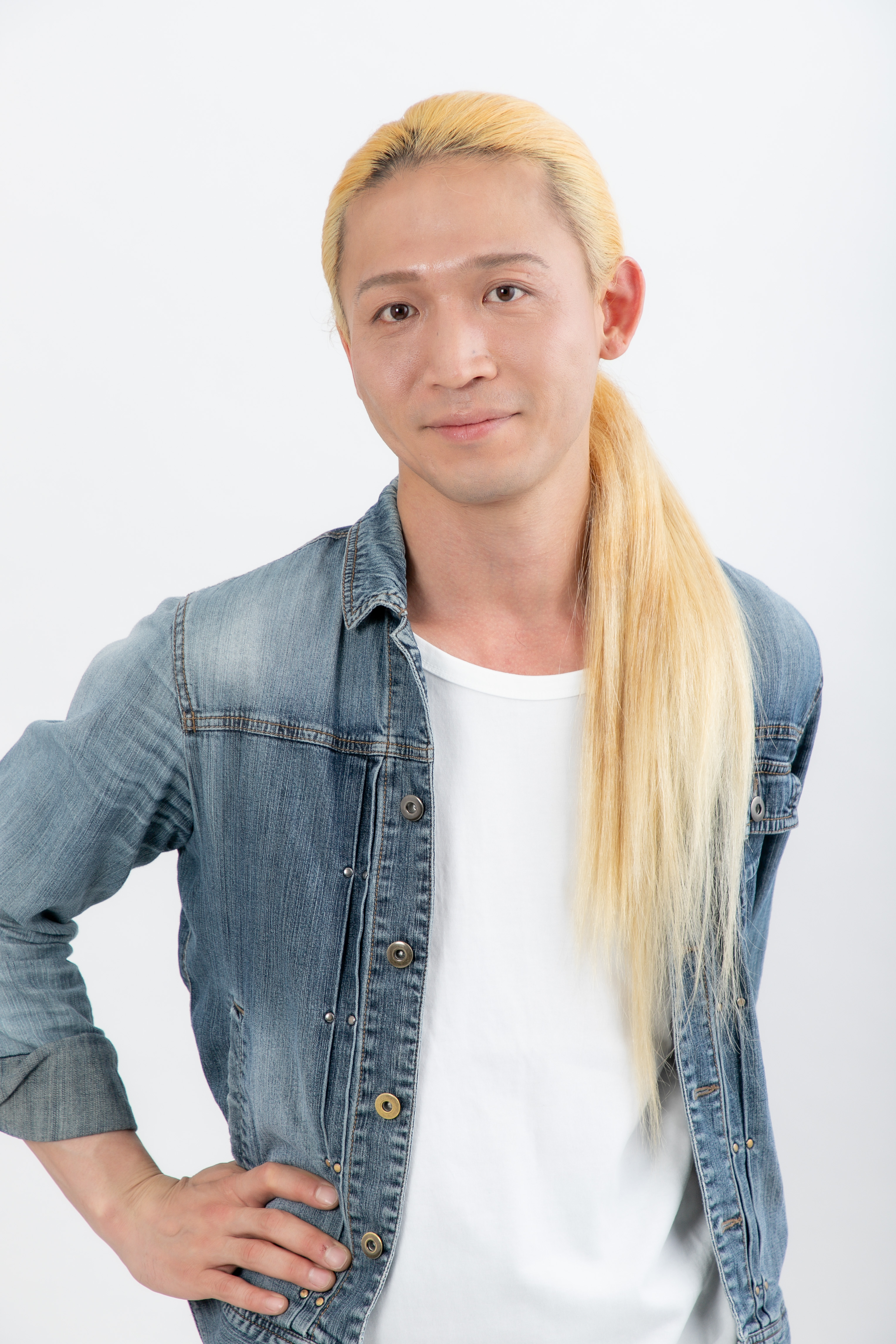 C摜