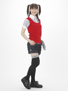 �{�i����